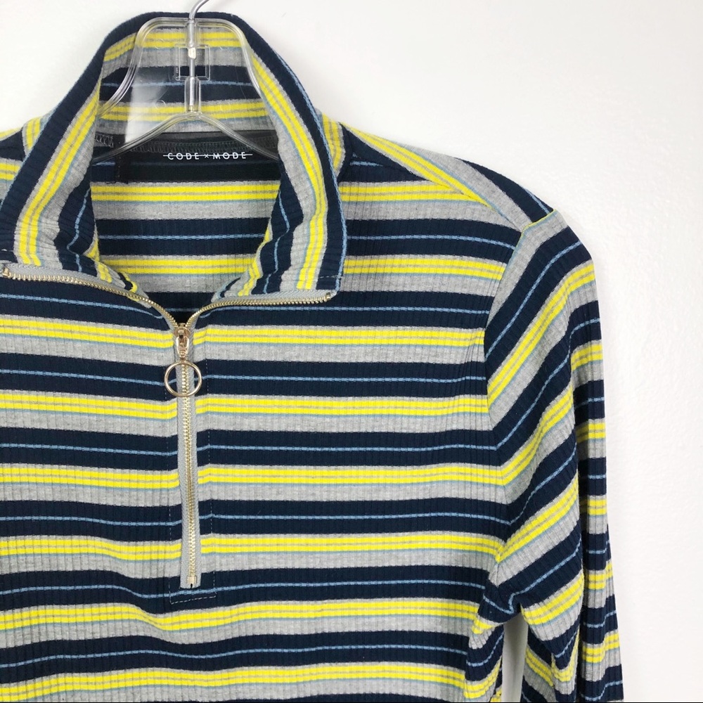 Code X Mode Striped Mock Neck Zip Front Top Size … - image 6